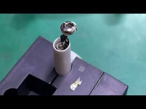 Видео: Замена аккумулятора в наушниках AirPods 2