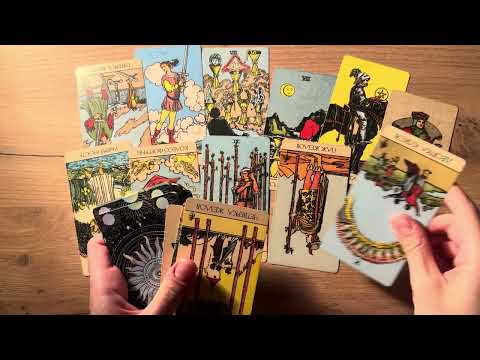 Видео: ПОЧЕМУ ОНИ МОЛЧАТ? ИХ ЧЕСТНОЕ МНЕНИЕ. ГАДА НА ТАРО ОТ ТРЕТЬЕЙ СТОРОНЫ