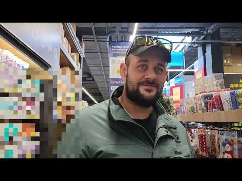 Видео: С Марсом в клинику🤦‍♀️ выгуливает кота по магазинам 😅