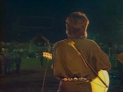 Видео: Кино - Blood Type ("Группа крови" на англ. языке)