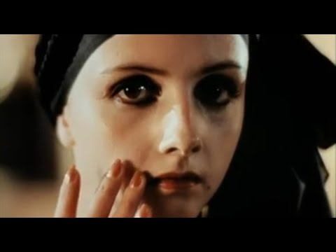 Видео: Пикник - Глаза очерчены углем // Господин оформитель