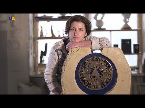 Видео: Бронзовые скульптуры и трипольские мотивы Оксаны Крыжановской | Мастер дела