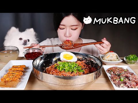 Видео: ASMR * Домашняя острая гречневая лапша Гречневый креп, отварная свинина и белые кимчи MUKBANG