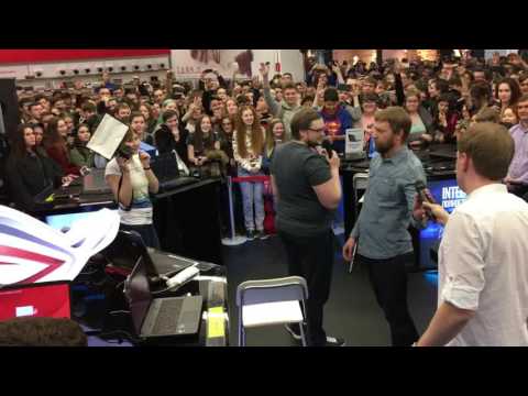 Видео: НА СХОДКЕ  Kuplinov ► Play:ВОПРОС ПРО ШУРЫГИНУ