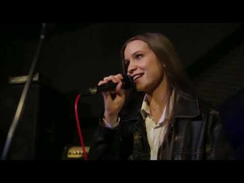 Видео: Отмель - Серп и Молот