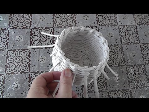 Видео: Загибка "в кармашек". Плетение из газетных трубочек