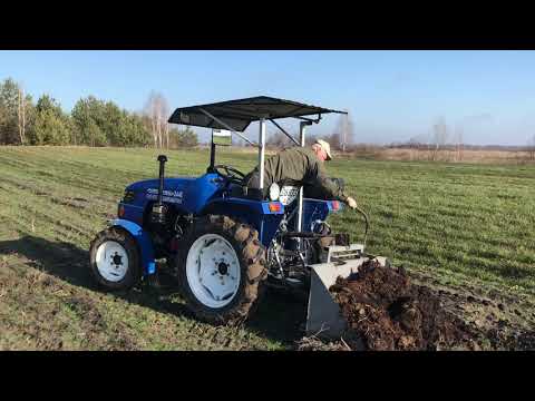 Видео: Донгфенг 244 с ковшом на задней навеске