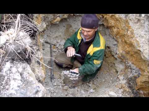 Видео: Кварц на карьере у п.Южный-Челяб.обл.-11.2014