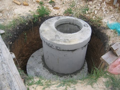 Видео: Септик шамбо строим - правила строительства теория и схемы / Shambaugh build a septic tank