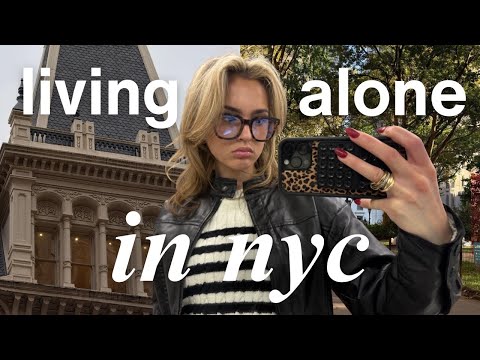 Видео: РЕАЛИСТИЧНЫЙ день из жизни 21-летней девушки, *живущей одна* в Нью-Йорке