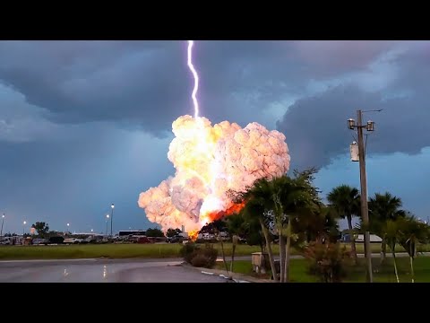 Видео: 100 Невероятных Ударов Молнии, Снятых на Камеру