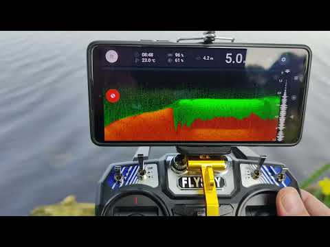 Видео: Прикормочный кораблик S80, тест Deeper Pro на воде.