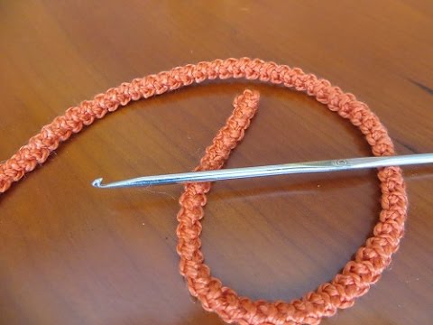 Видео: Как связать шнур «гусеничка»