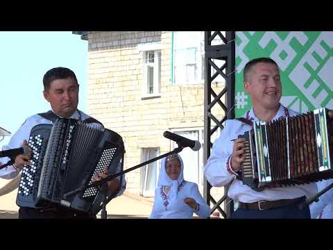 Видео: Марийские наигрыши. Радуют С. Зайнитдинов и Ю. Сайсанов. Видео Хайбуллина Василия.