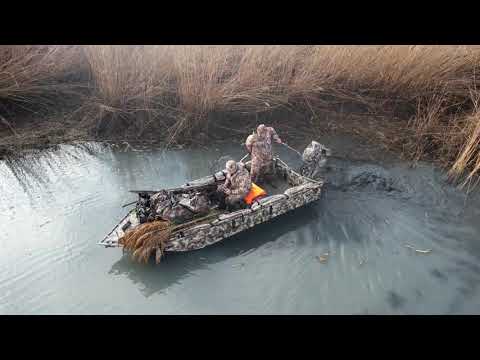 Видео: ЛОДКА БОЛОТОХОД 4,8 + LONCIN 35 HP