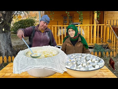 Видео: Приготовили деревенский сыр из свежего молока! Бабушка приготовила вкусный обед