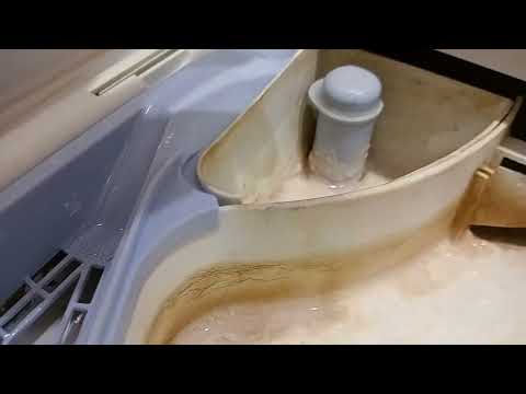 Видео: обзор на аренда  стиральную машину hotpoint ariston ARSL103 5kg