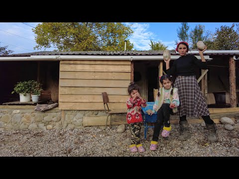 Видео: Тяжелая жизнь в азербайджанском селе! Как живет молодая семья с 2 детьми в деревне!