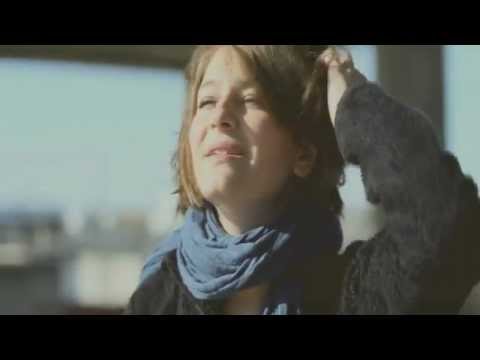 Видео: группа "суХие" - Пластинка (Клип)