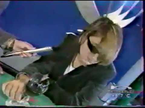 Видео: Земфира - Интервью в Санкт-Петербурге 18.09.1999