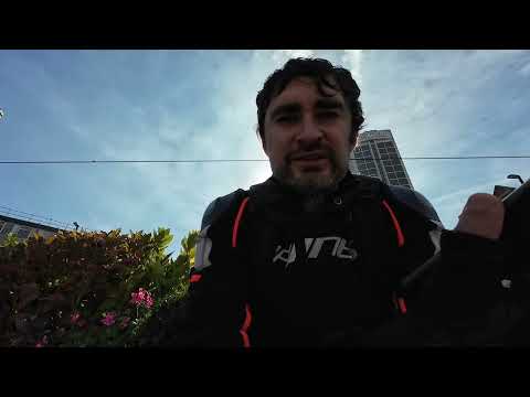 Видео: Кучка доставок с чаевыми