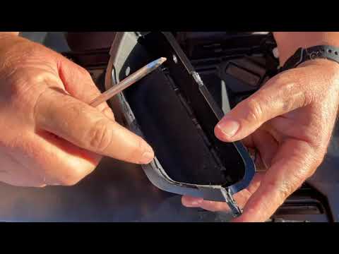 Видео: Часть 2. Легкая замена внутренней ручки двери BMW X3 X4. Съемник для закрывания двери.