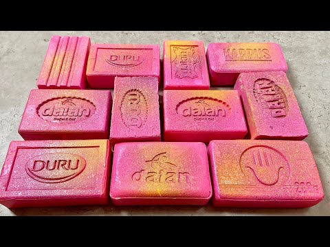 Видео: CUTTING VERY DRY SOAP ASMR 💗 Painted soap 💗 Резка крашенного мыла АСМР #soapcrunching