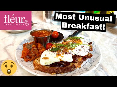 Видео: Пробуем самый необычный завтрак. Что в него входило?