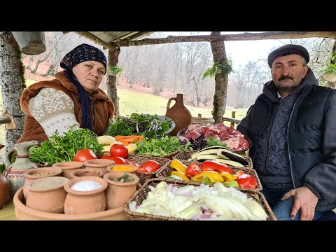 Видео: Готовим Думляма на Костре в Казане