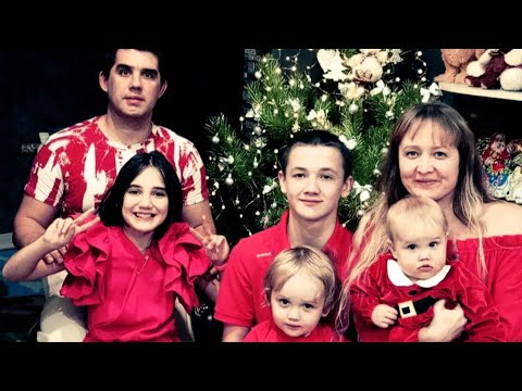 Видео: VLOG:ПЕРВЫЙ ПОШЁЛ🥰НОВЫЙ ГОД МНОГОМАМЫ✨