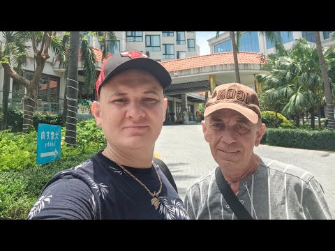 Видео: Китай Хайнань г. Санья Б. Дадунхай 2 #июнь #2025 #deaf #deafcommunity #deafworld 