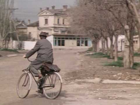 Видео: "Фантазии Фарятьева", музыка Шнитке