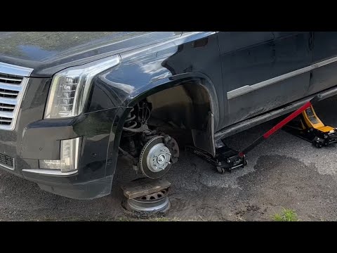 Видео: Шиномонтаж в Минске не справился. Как мы решали проблему с Cadillac Escalade ESV.