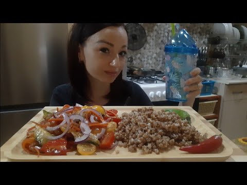 Видео: MUKBANG💥Гречка/Салат🥗/Мороженое🍦#мукбанг#неасмр#