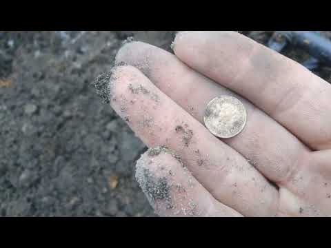 Видео: Шурф фундамента | Что можно найти зимой!?