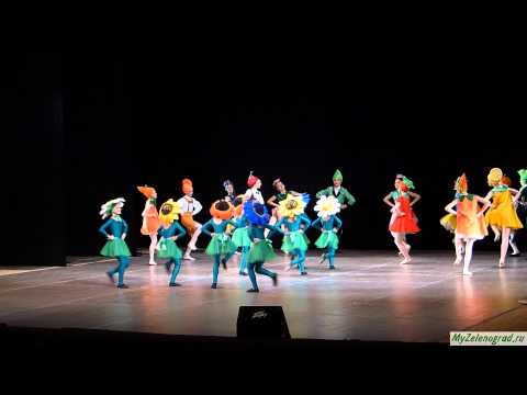 Видео: К. Хачатурян. Сцена из балета "Чиполлино"