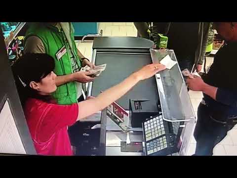 Видео: Мошенник в Пятерочке