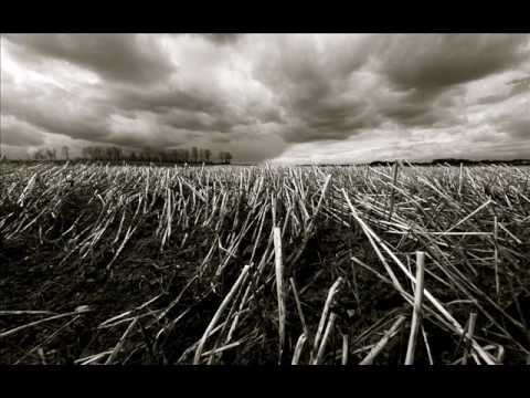 Видео: Бывают в жизни трудные минуты