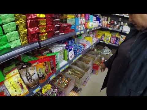 Видео: Китай,Суйфэньхэ.Супермаркет у Антона,покупка вкусняшек.15 мая 2024 года.