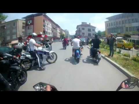 Видео: Мото събор Дупница 2017 обиколка на града