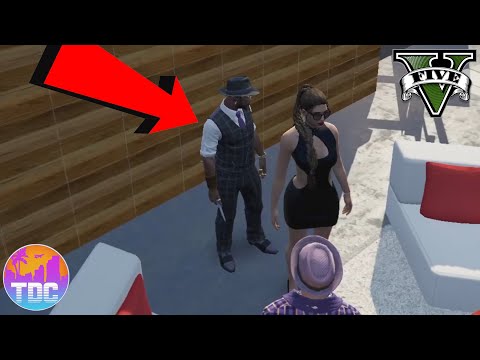 Видео: ПИМПА ИСКА ДА НАМУШКА ШАРЛОТ!