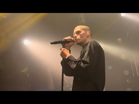 Видео: SHORTPARIS – Туту (Хабаровск, «Loona», 24.03.2023)