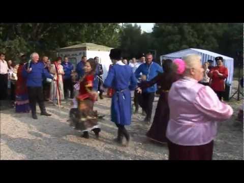 Видео: Казачья лезгинка в Пятигорске/Terek Cossack dance in Pyatigorsk