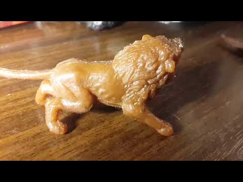 Видео: ОБЗОР НА РЕТРО-ФИГУРКИ ЖИВОТНЫХ (Тут может быть чья-то ностальгия)