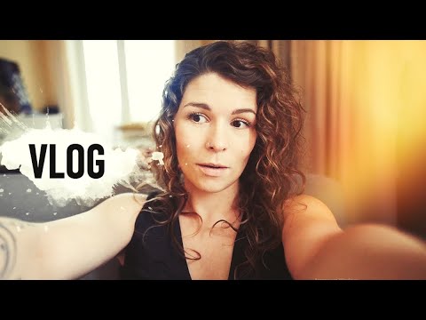 Видео: vlog Чем заняты. Прочитанное. Школа. Еда. Готовимся к полётам - Senya Miro