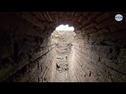 Видео: Археолози откриха част от подземната инфраструктура на римските терми в Рациария край с. Арчар