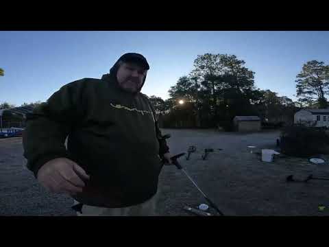 Видео: MINELAB MANTICORE против XP DEUS II и Eqx900 новый мусорный тест