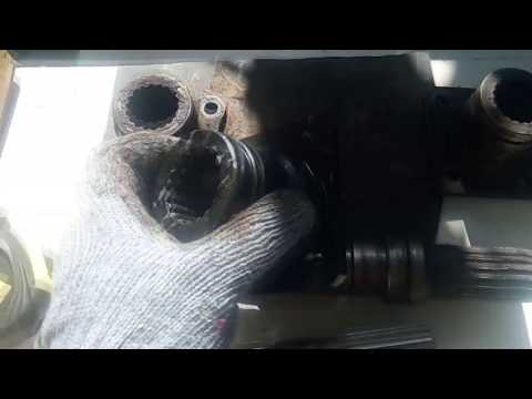 Видео: КОМ   Коробка Отбора Мощности Маз 500 Замена вала