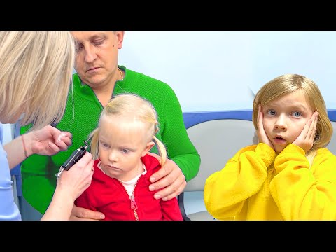 Видео: НИКЕ ПРОКАЛЫВАЮТ УШКИ. НОВЫЕ СЕРЬГИ ДЛЯ СОФИИ. СОФУНЬЯ ШАЛУНЬЯ