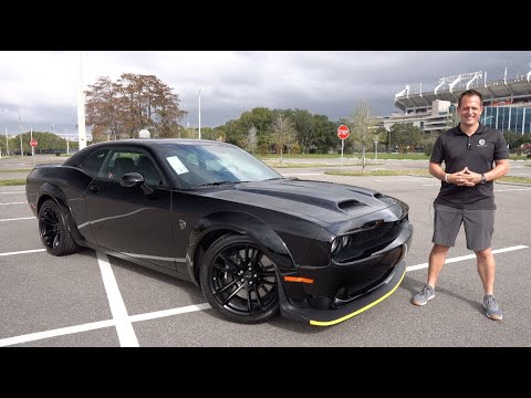 Видео: Является ли Dodge Challenger Hellcat Redeye ЛУЧШИМ маслкаром, чем GT500 2022 года?